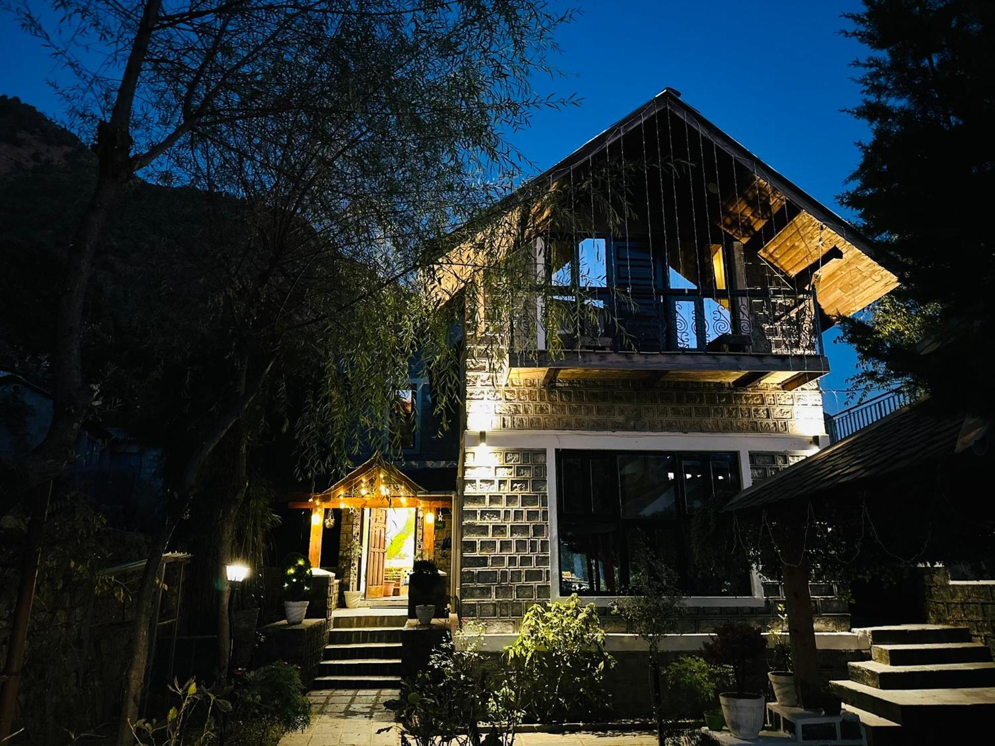 Utopia Hostels Dharamkot Mcleodganj Dharamshala Exterior foto